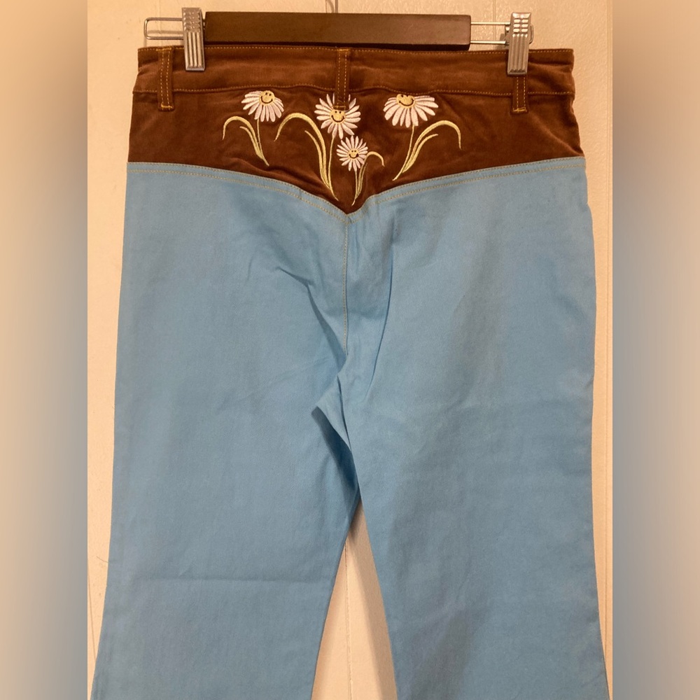 Unique Vintage X Smiley Cotton Blue & Brown Embroidered Flare Pants Large - Picture 9 of 14